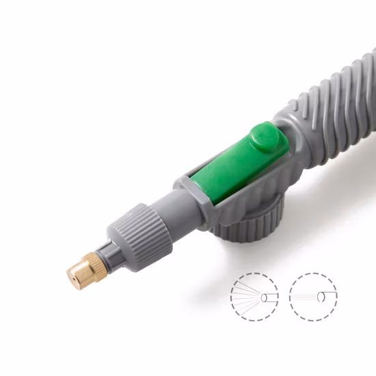 Adjustable Sprinkler Household Beverage Bottle Watering Sprayer Head Watering Can Pressure Atomizing Nozzle for Gardening Home Cleaning Esg12220